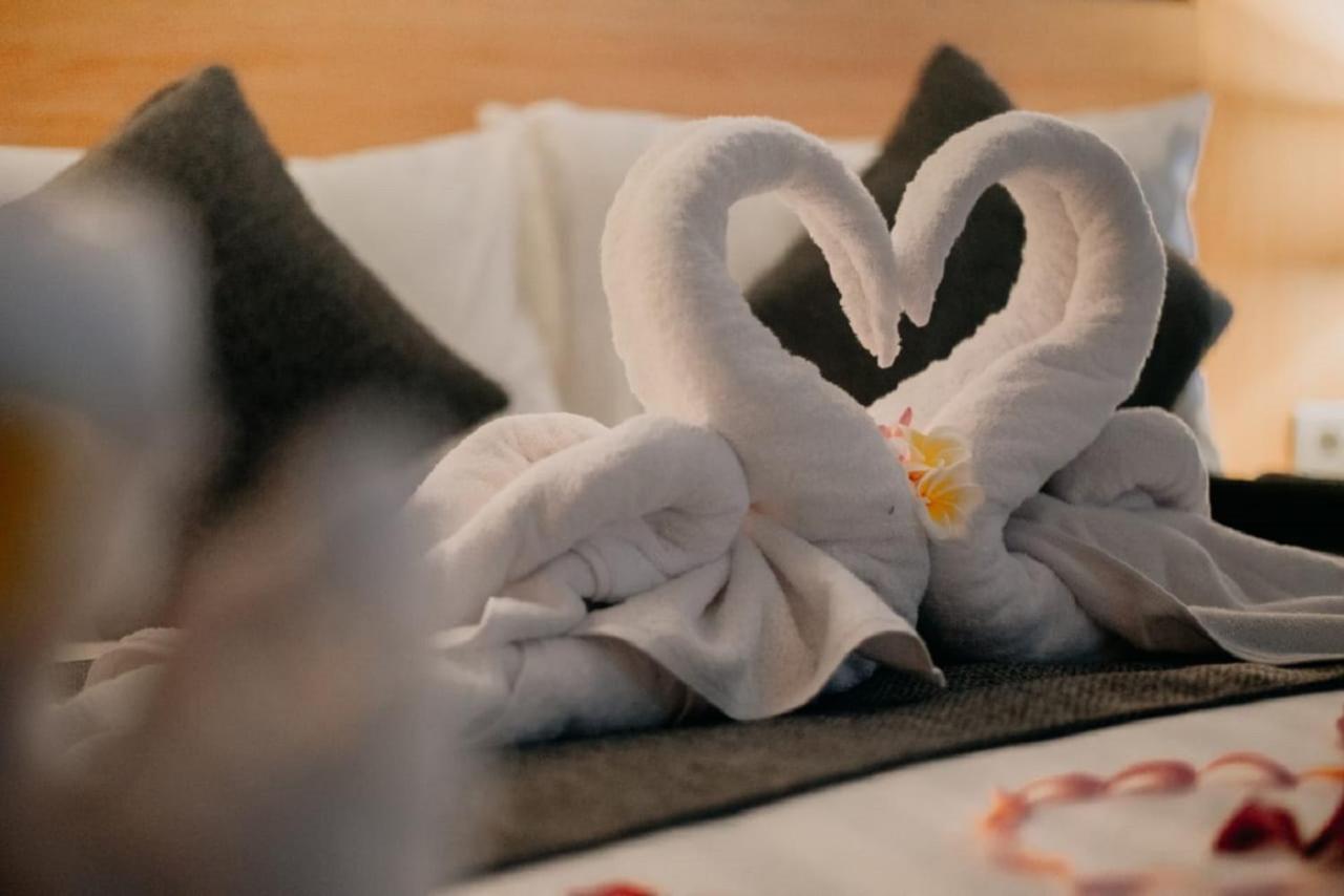 Sea Terras Suite And Luxury Batununggul Eksteriør bilde